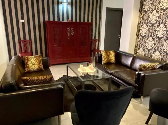 E Trattoria San Giorgio ホテル Piossasco